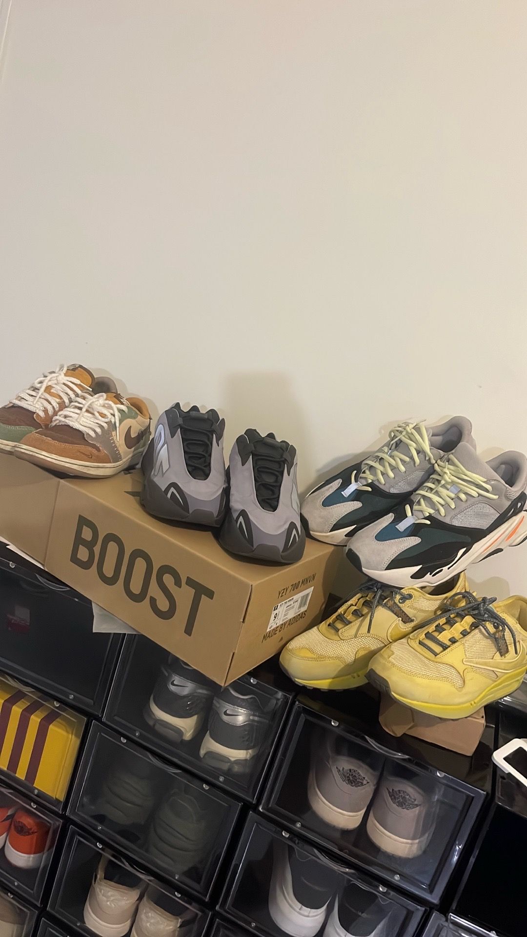 Yeezy, travis, zion shoes