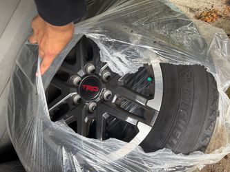 Set of OEM Takeoff 18" '24-'26 Toyota Tacoma TRD Rims 265/65R18
