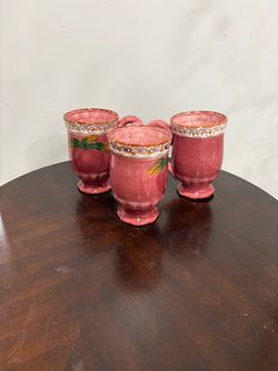 ✨ Charming Vintage Pink Ceramic Mugs ✨