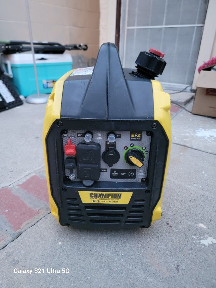 Champion Power Equipment 2500 Watt Inverter Generator