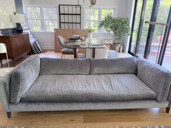 Harris Sofa by Montauk Sofa – Good Condition, Gray Plush, 96L - Larchmont, NY