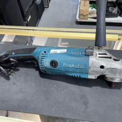 Makita Disc Grinder 