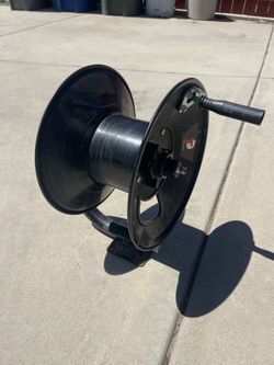 Pressure washer hose reel
