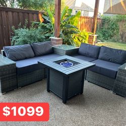 New Inbox Patio Set With Cushions (we Finance And Deliver)