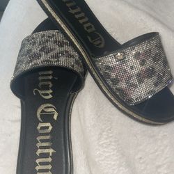 Sandals Size9