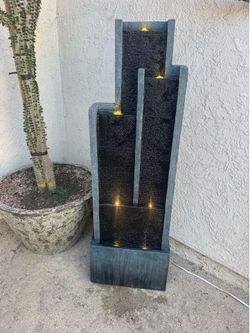 Modern Ribbed Slate Cascading Floor Fountain