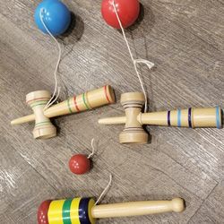 Vintage Kendama Toys Game Mallets Balls Set Lot Toy