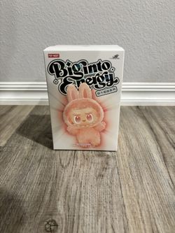 Labubu Big Into Energy 