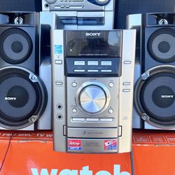 Sony 3 CD/ Cassette Player 