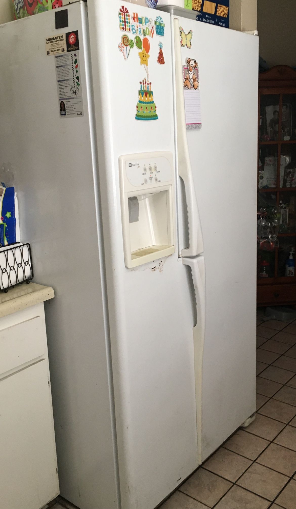 Refrigerator  ( Free )