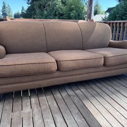 Comfy Couch 
