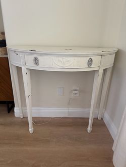 Vintage White French Provincial Accent Table