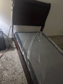 Free twin bed with box spring