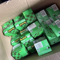 Scotch Magic Tape Dispenser, Clear, ¾ in. x 325 in., 3 Dispenser  Out of 10k only have couple 100ds left  $3 each or 2x for $5  Regular price $5-$7.77