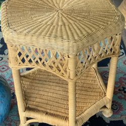 Wicker Table 