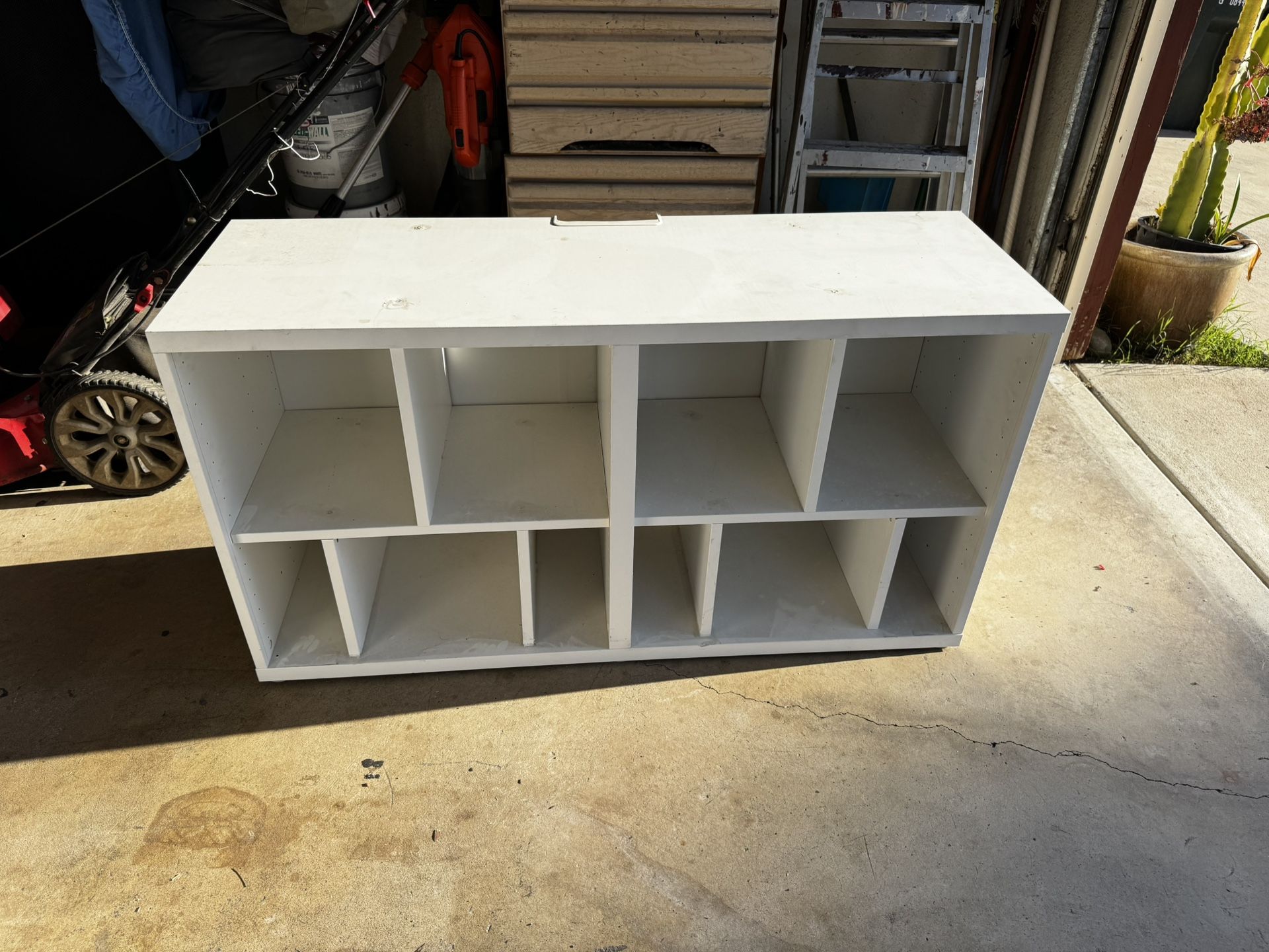 Multi-Storage Shelf