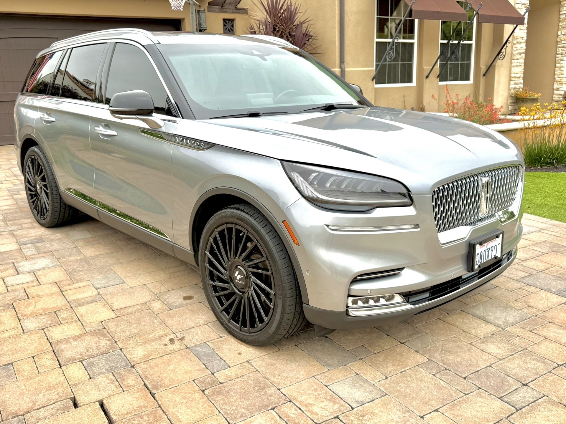 2020 Lincoln Aviator