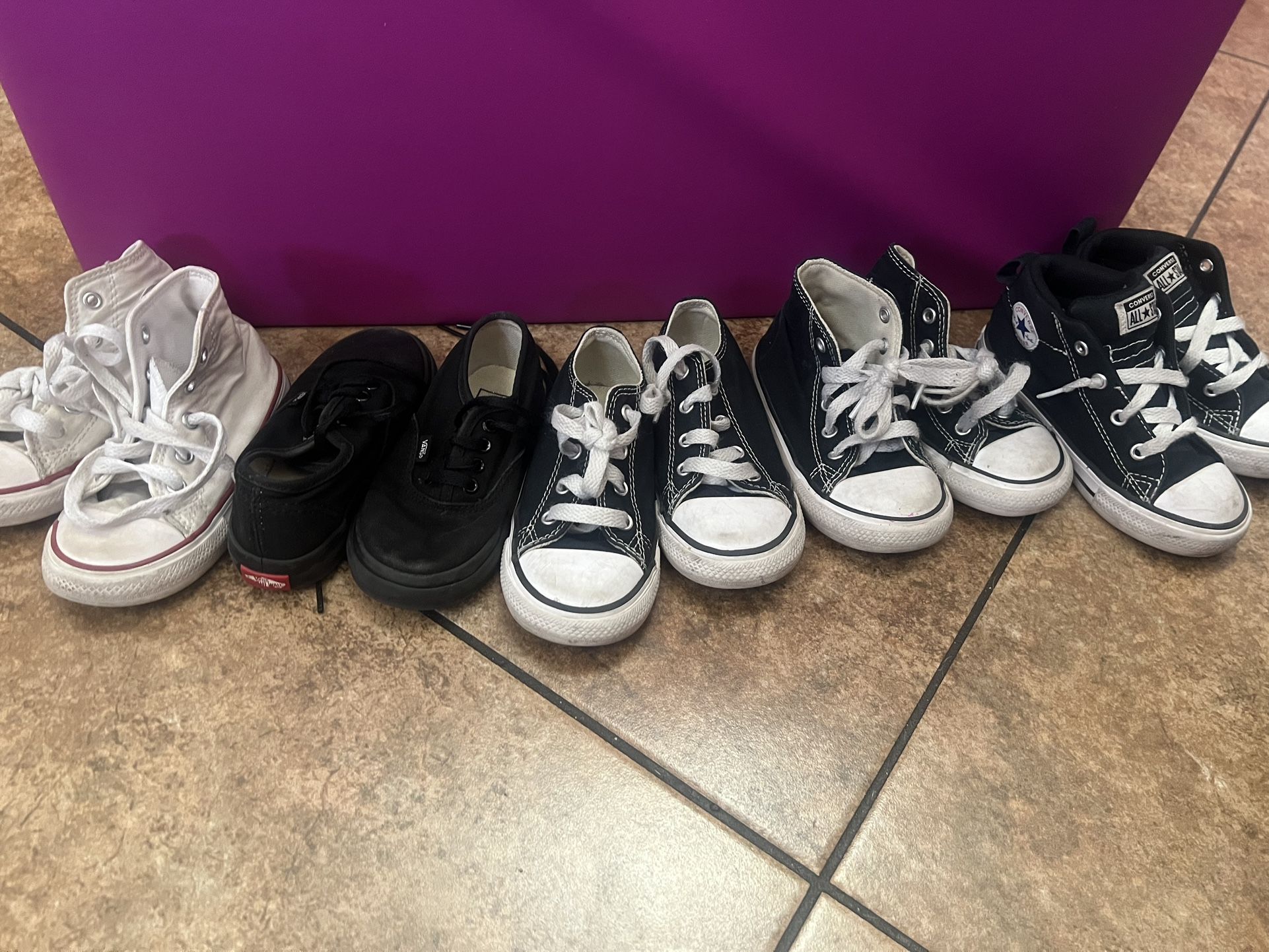 Converse/vans