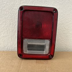 2007 To 2017 Jeep Wrangler Left Side Taillight 