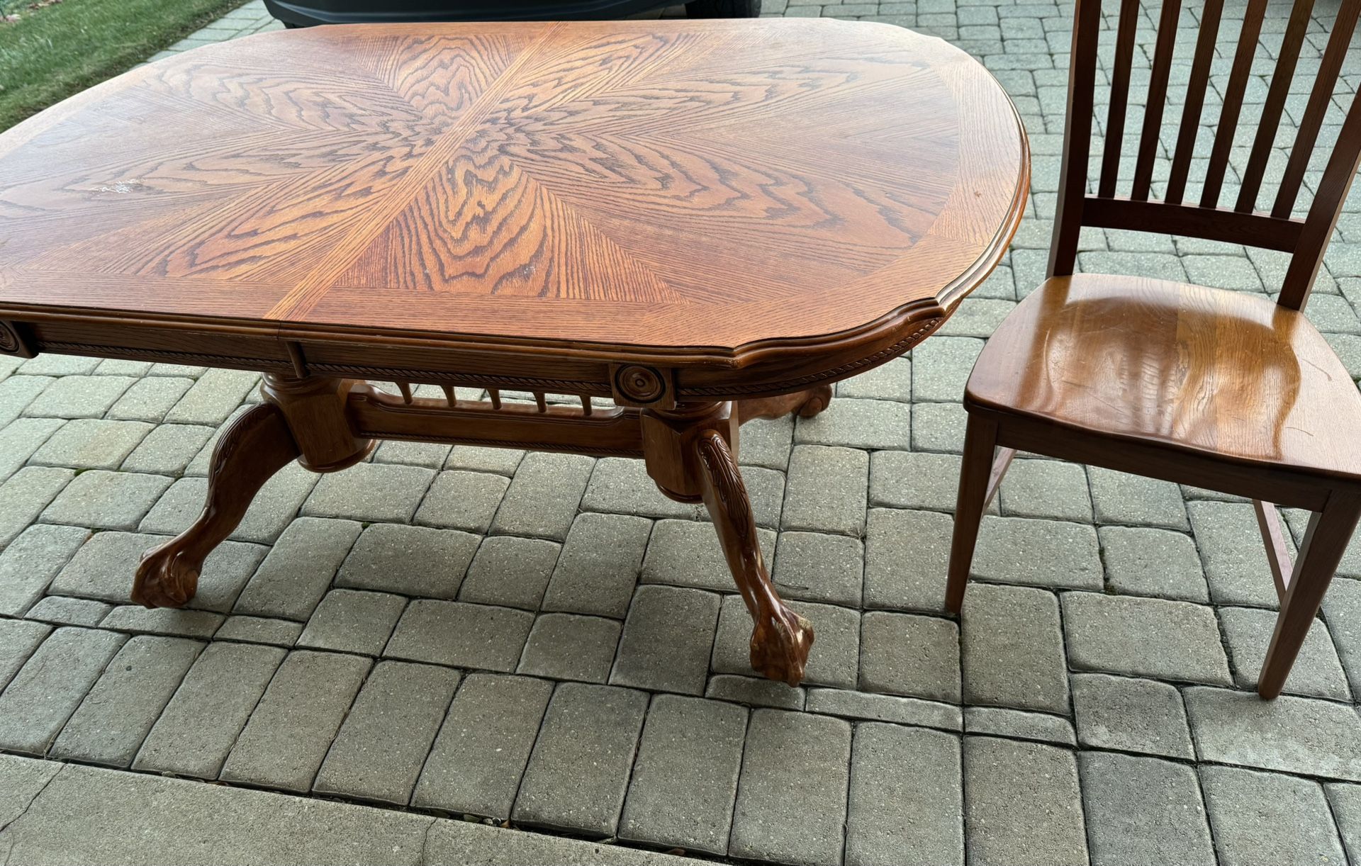 Wooden table & 6 chairs