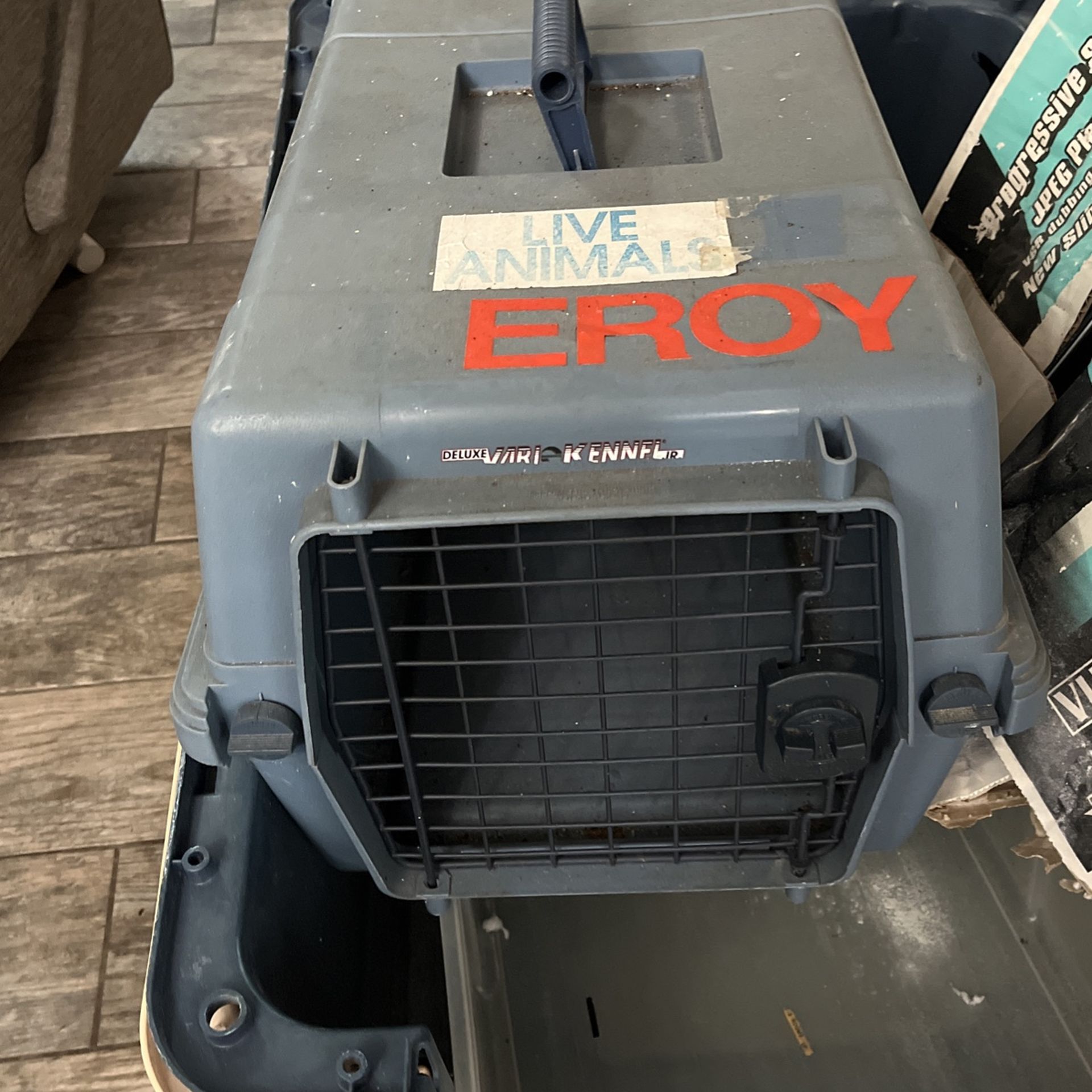 Small Dog Transport Crate