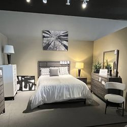 Grey 4PC Queen Bedroom Set 