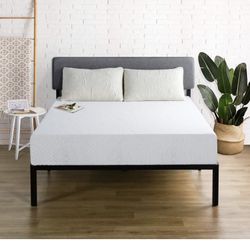Olee Sleep 9 Inch Gel Multi Layered Memory Foam Matress Mattress, King, White New in Box