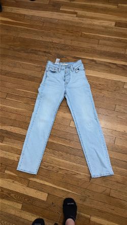 Levi wedgie straight