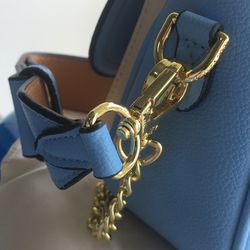 LOUIS VUITTON Lockme Tender Grained Calfskin Leather Shoulder Bag Blue