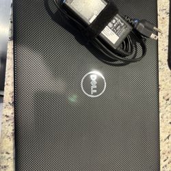 Dell - Inspiron 15-3521