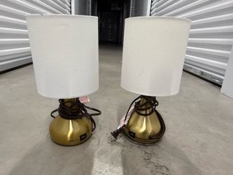 Nightstand Lamps