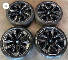 21" BMW M Performance Style 912M Wheels and Tires