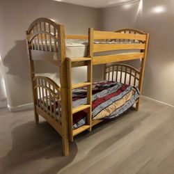 Twin Wooden Bunk Beds 