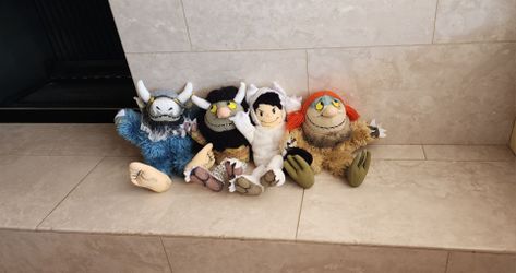 Where the wild thing are stuffed puppets