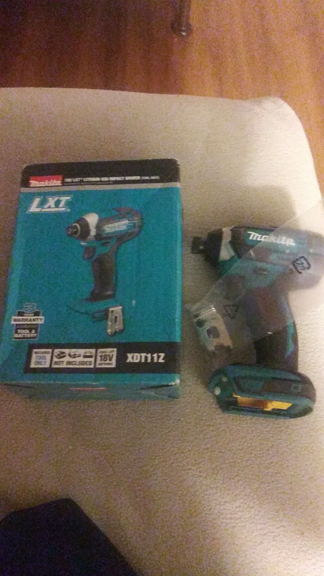 Makita 18v lxt lithium ion impact driver