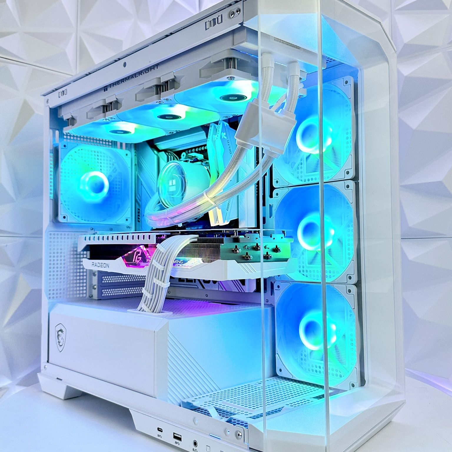 *Payment Plans Available* White AMD RX 7900 XT Ryzen 7 7800X3D DDR5 RGB Gaming PC (Cableless Motherboard)