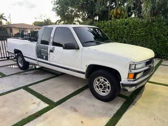 1995 Chevrolet C2500