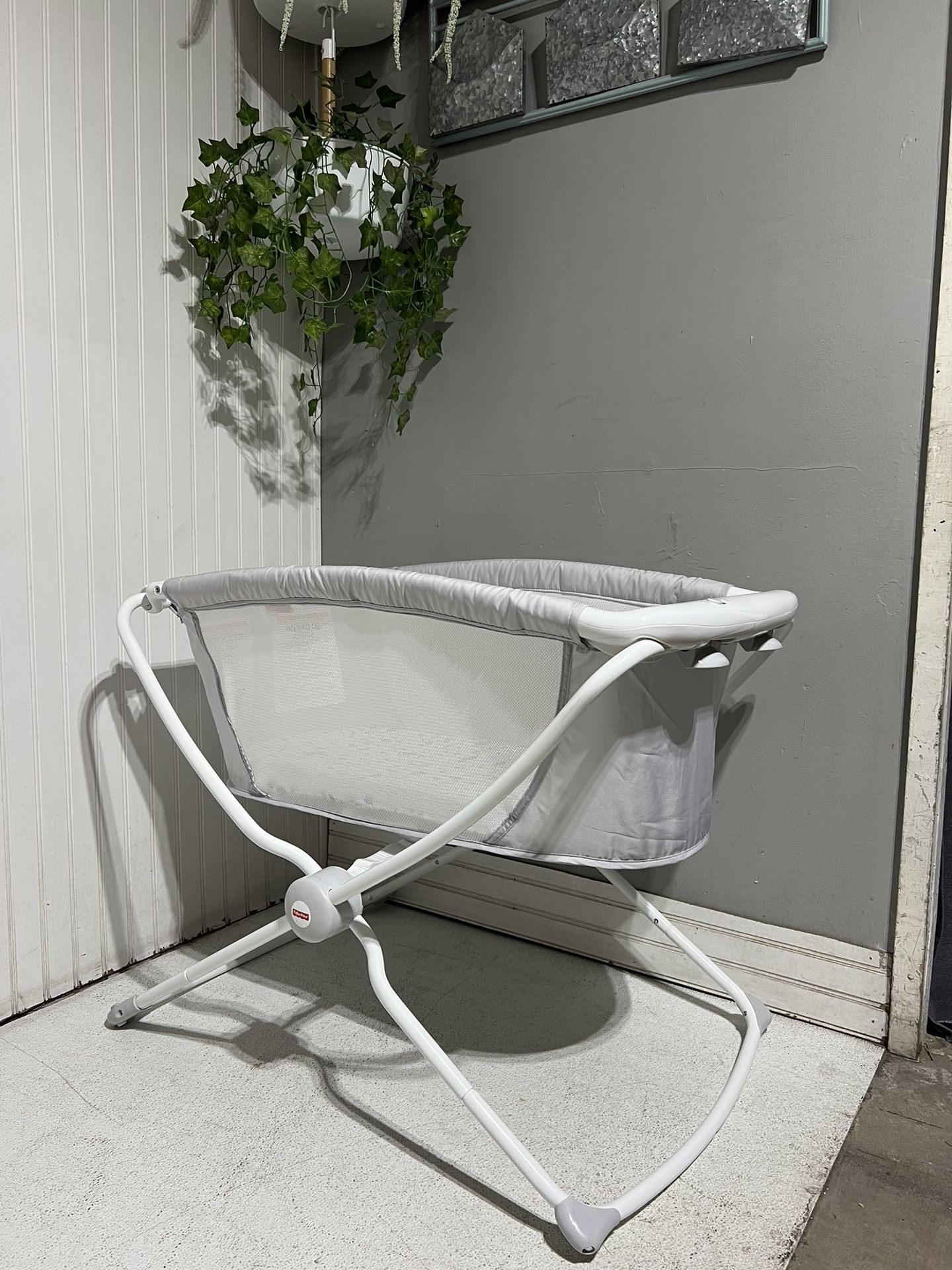 Portable Baby Crib