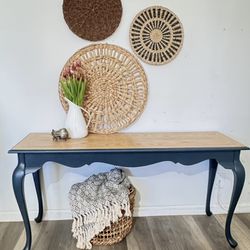 Entryway Table- Sofa table- Sideboard- Buffet Beautiful 😍 