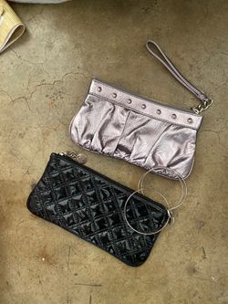 Wristlet bag
