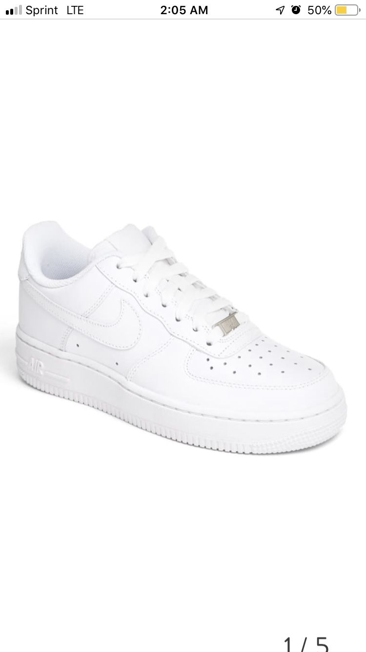 New Men’s Nike Air Force 1 Size 11.5