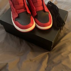 air jordan 1 reverse bred men’s size 7