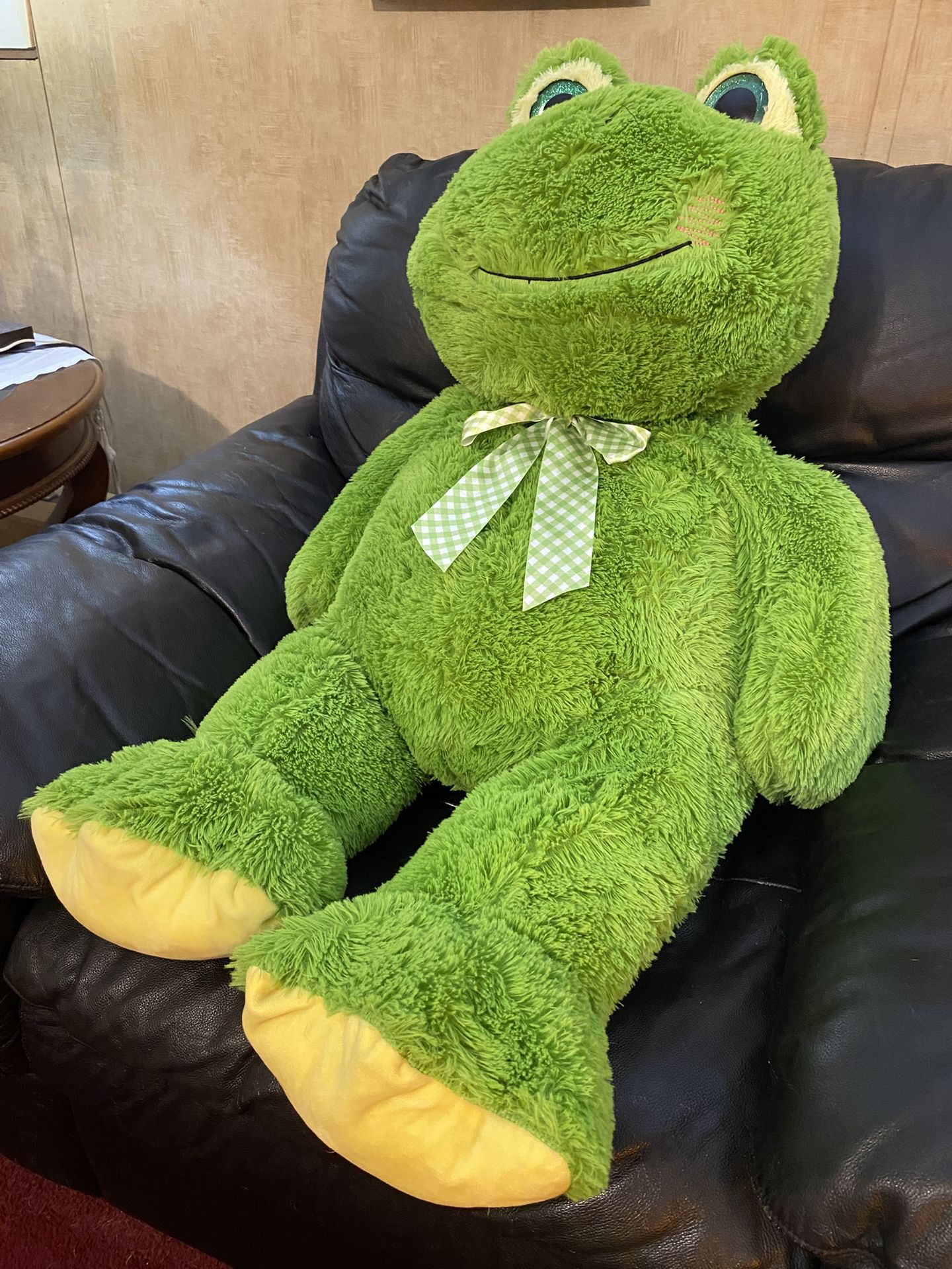 Big Plush Green Frog