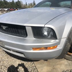 Ford Mustang 2005 Front Bumper Cover 