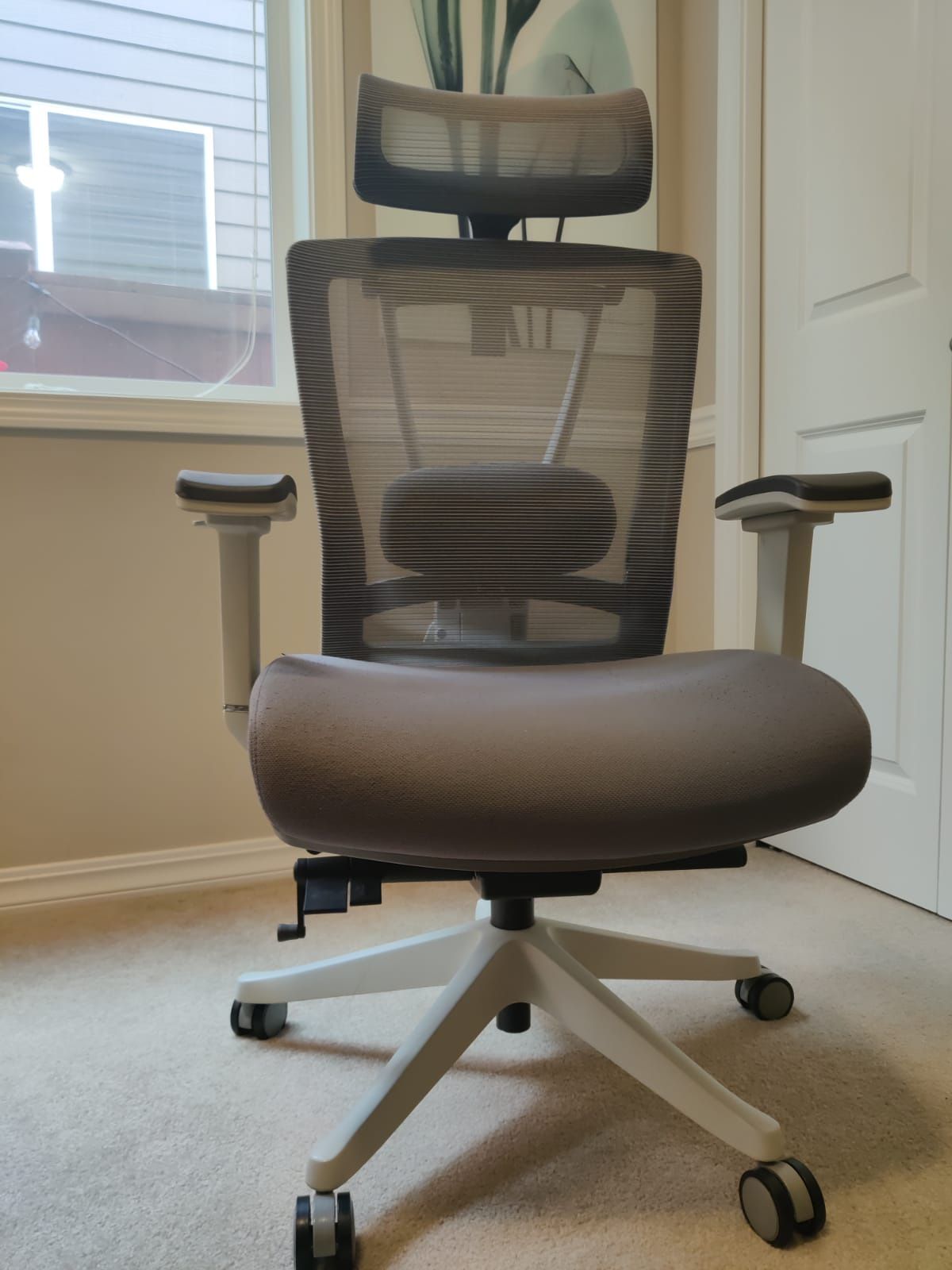 Autonomous Ergonomic Pro Chair 