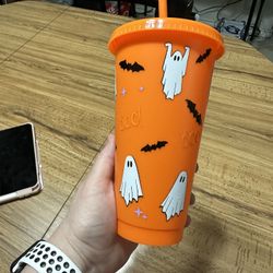 Halloween Spooky Vibes Ghosts And Bats Cold Cup