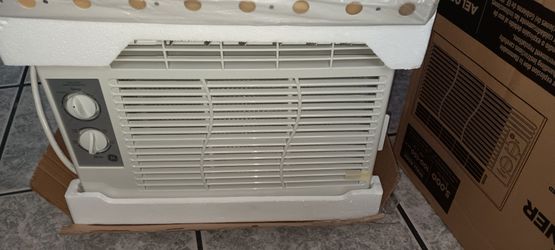 Window A/C Unit