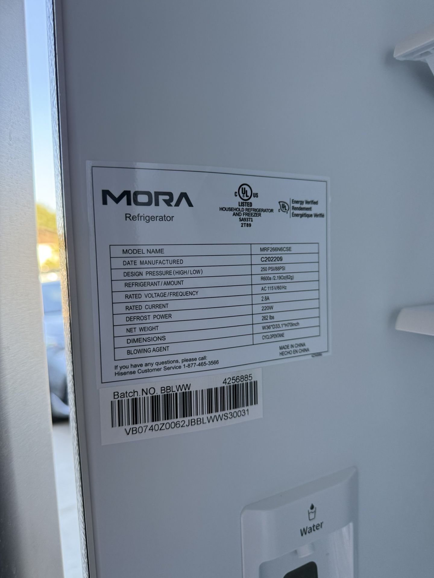Mora Refrigerator (See Picture For Model And Size)