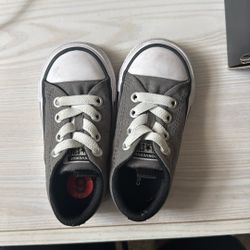 Grey Converse Size 6c