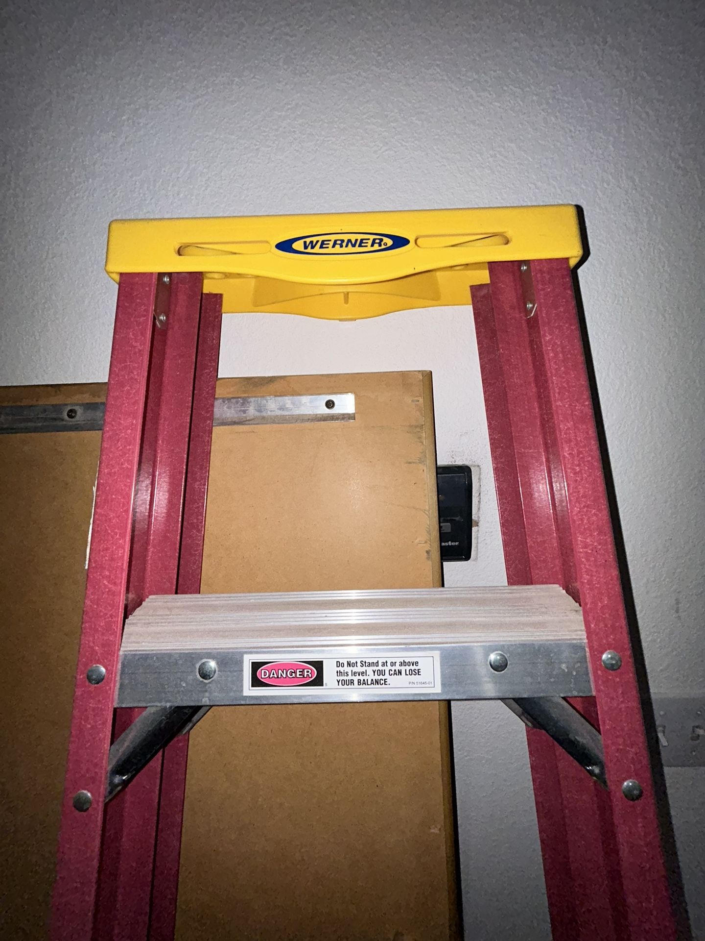 Werner Fiberglass Step Ladder